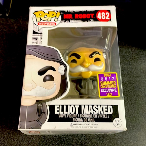 Pop! # 482 ELLIOT MASKED - Picture 2 of 10